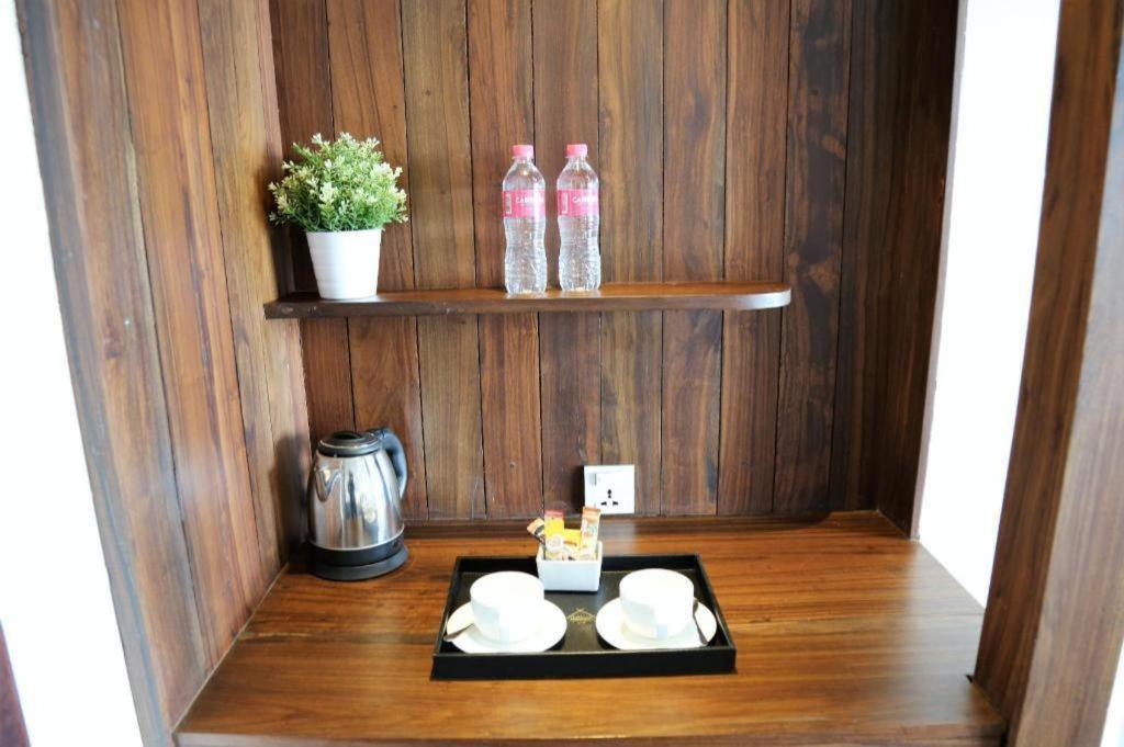 Yeak Loam Hotel Banlung Exterior foto