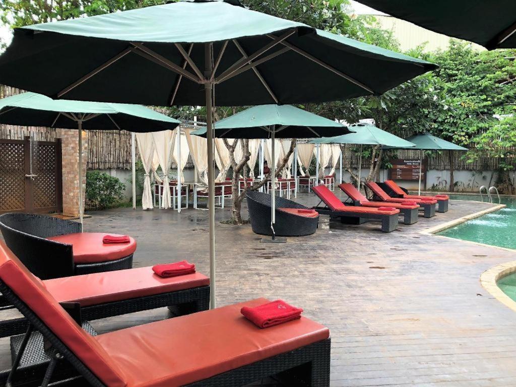 Yeak Loam Hotel Banlung Exterior foto