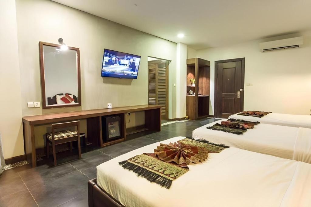 Yeak Loam Hotel Banlung Exterior foto